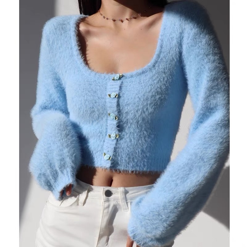 Áo croptop lông màu hồng xinh kiểu Hàn Quốc