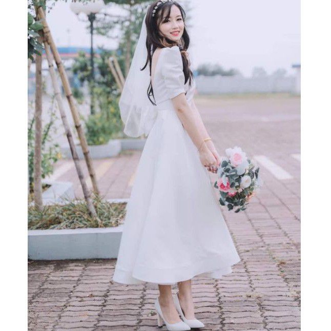 Đầm trắng xoè tay phồng cổ vuông Tiểu Thư Bunnia