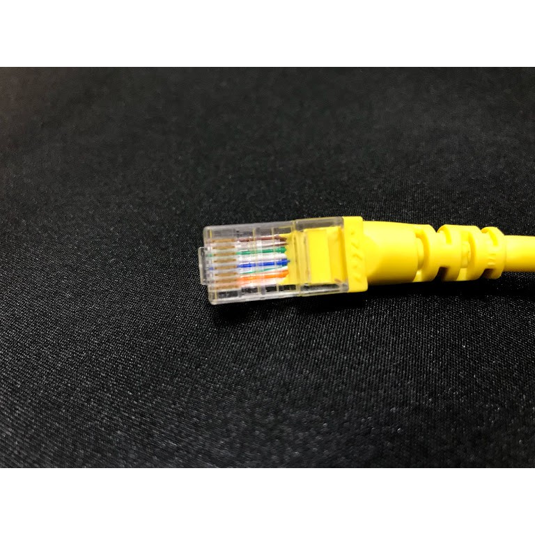 Cáp mạng cat5e 2 đầu đúc sẵn dài 1,5m Zin theo thiết bị mạng tp-link