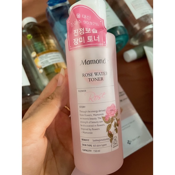 Nước Hoa Hồng Mamonde Rose Water Toner chiết xuất 90.98% nước hoa hồng | BigBuy360 - bigbuy360.vn