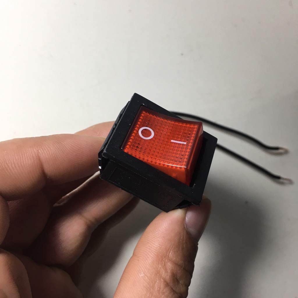 Công tắc bập bênh 250V 16A 2 chân hàn dây sẵn