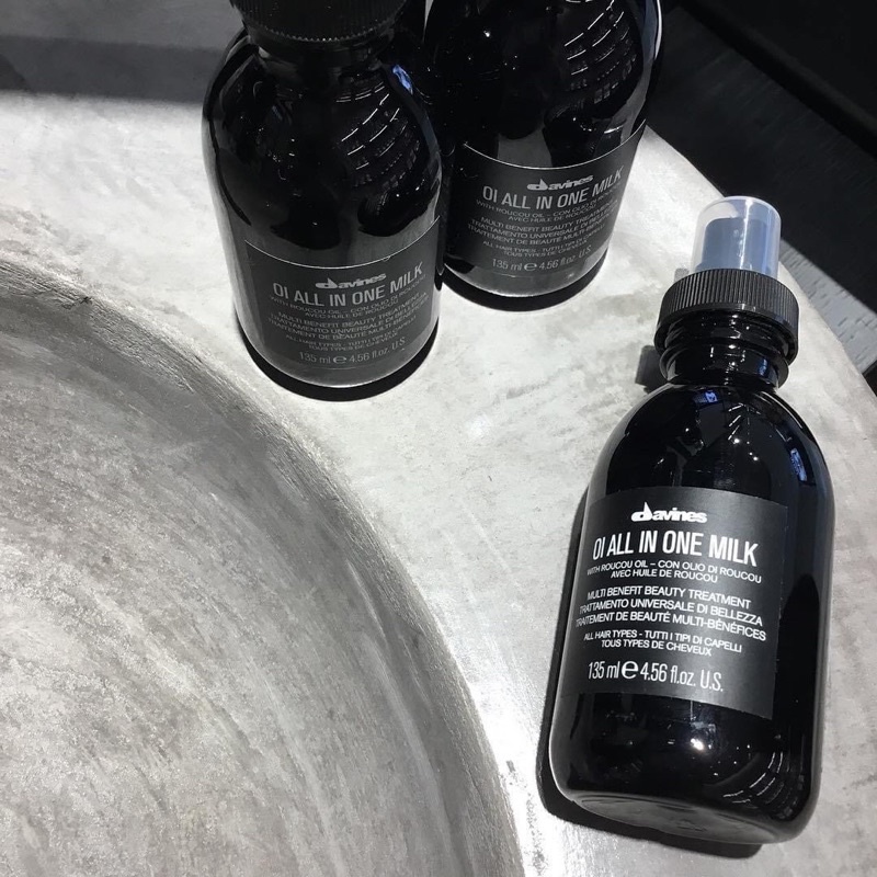 Xịt Dưỡng Davines OI ALL ONE MILK 135ML