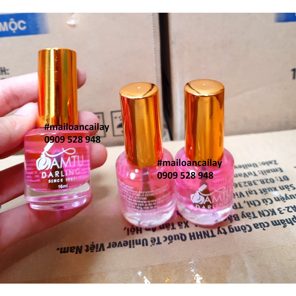 Sơn móng tay bóng nước màu hồng