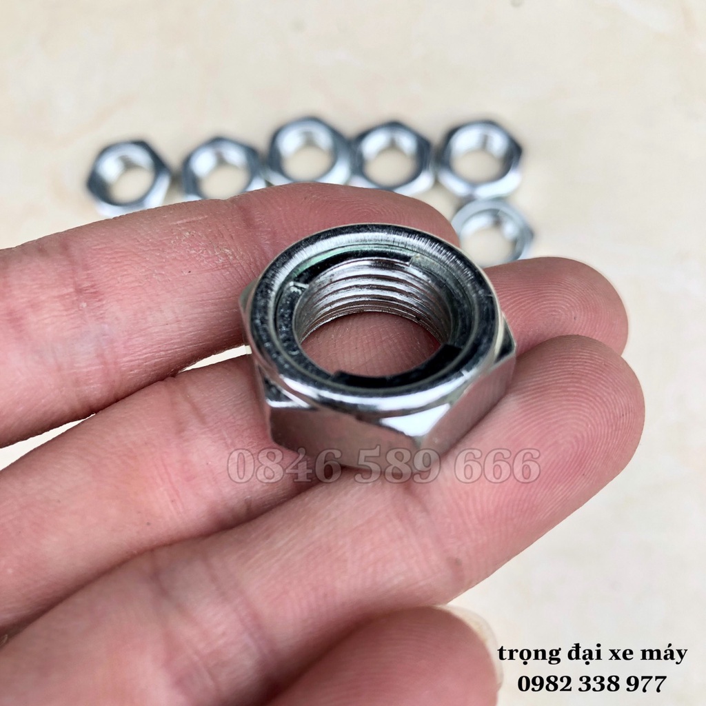 Ốc Trục Láp Bánh Sau Xe Ga