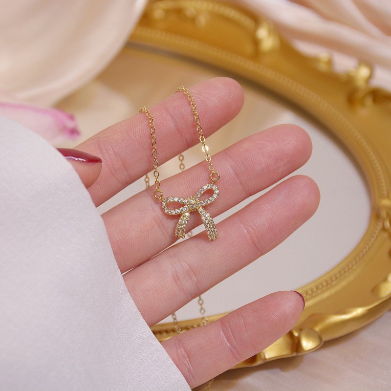 Beautiful fashion butterfly multi-layer alloy necklace for women