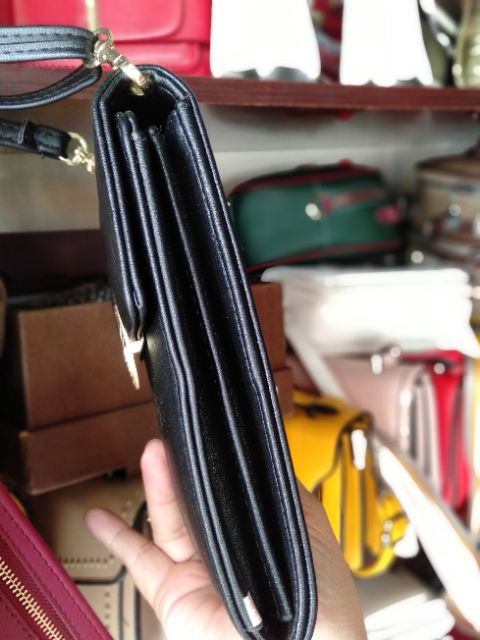 Thanh lý túi đeo đt