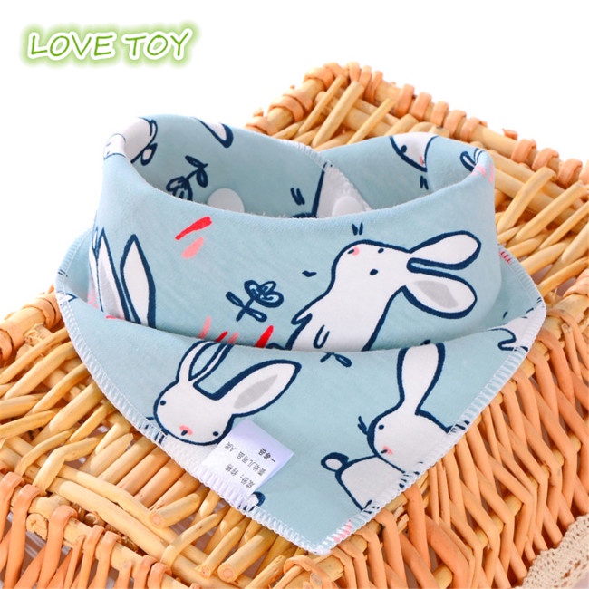 Yếm ăn cotton hình tam giác họa tiết hoạt hình xinh xắn dành cho bé