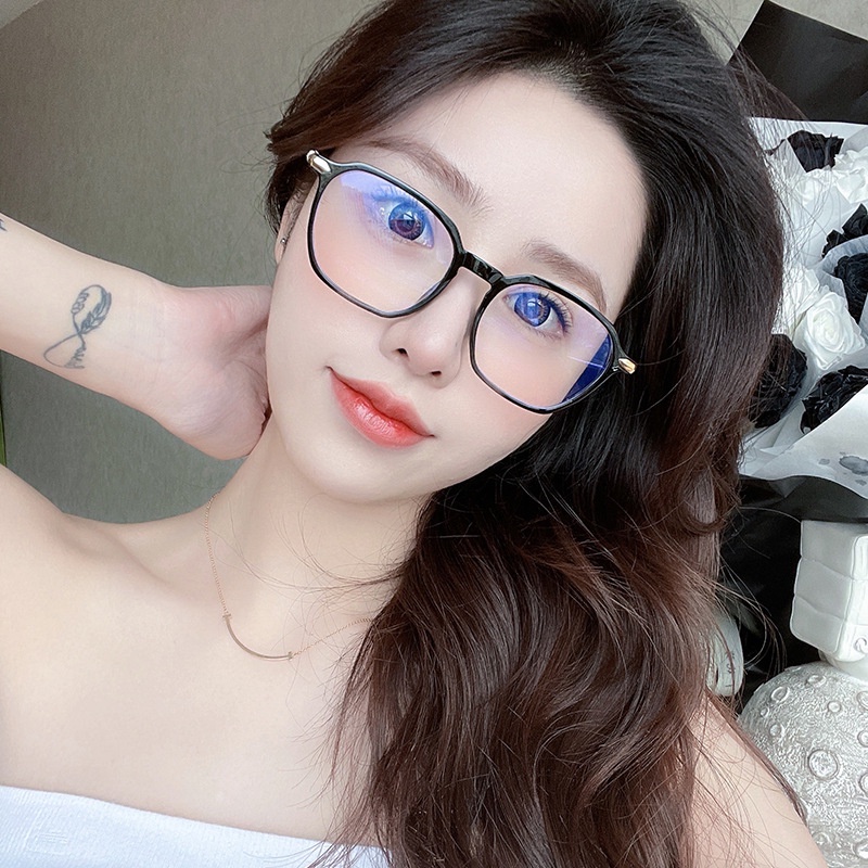 Mắt Kính Gọng Vuông Lớn Chống Ánh Sáng Xanh Dương Phẳng Bảo Vệ Mắt Kính Máy Tính Điện Thoại Di Động Cho Nam Và Nữ Mới