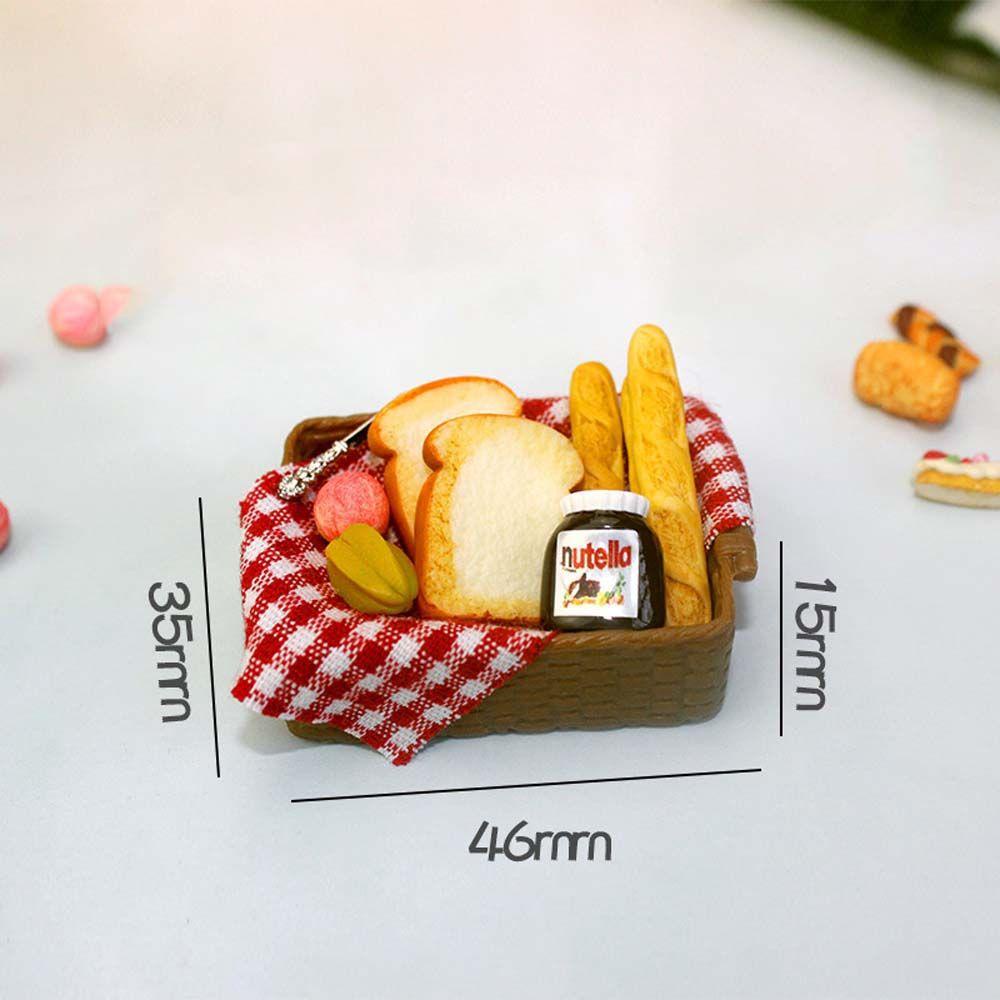 Giỏ Bánh Mì Đồ Chơi Cho Nhà Búp Bê