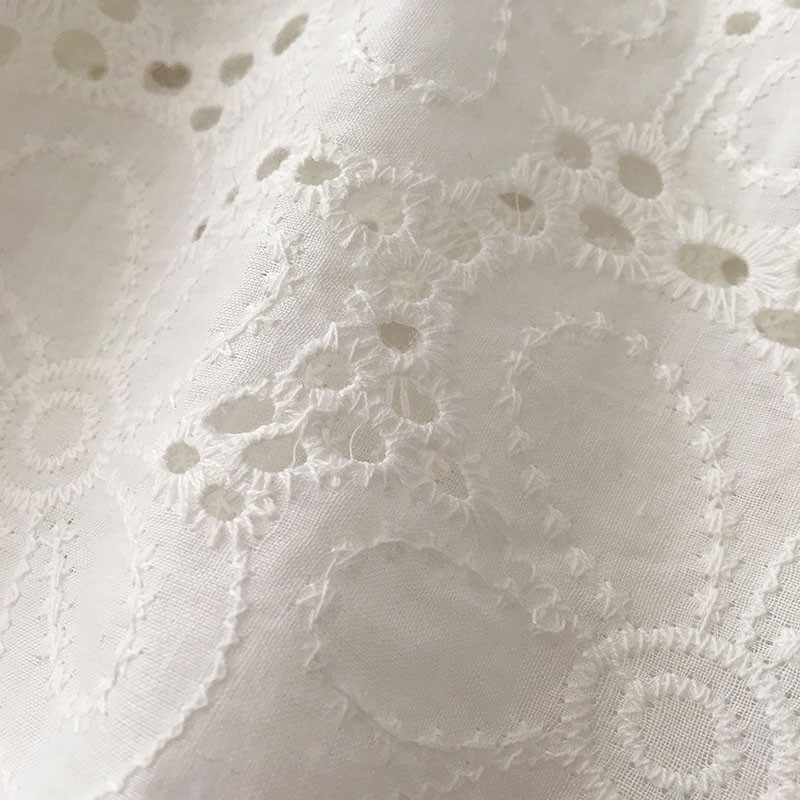 Áo ren cổ tròn tay ngắn