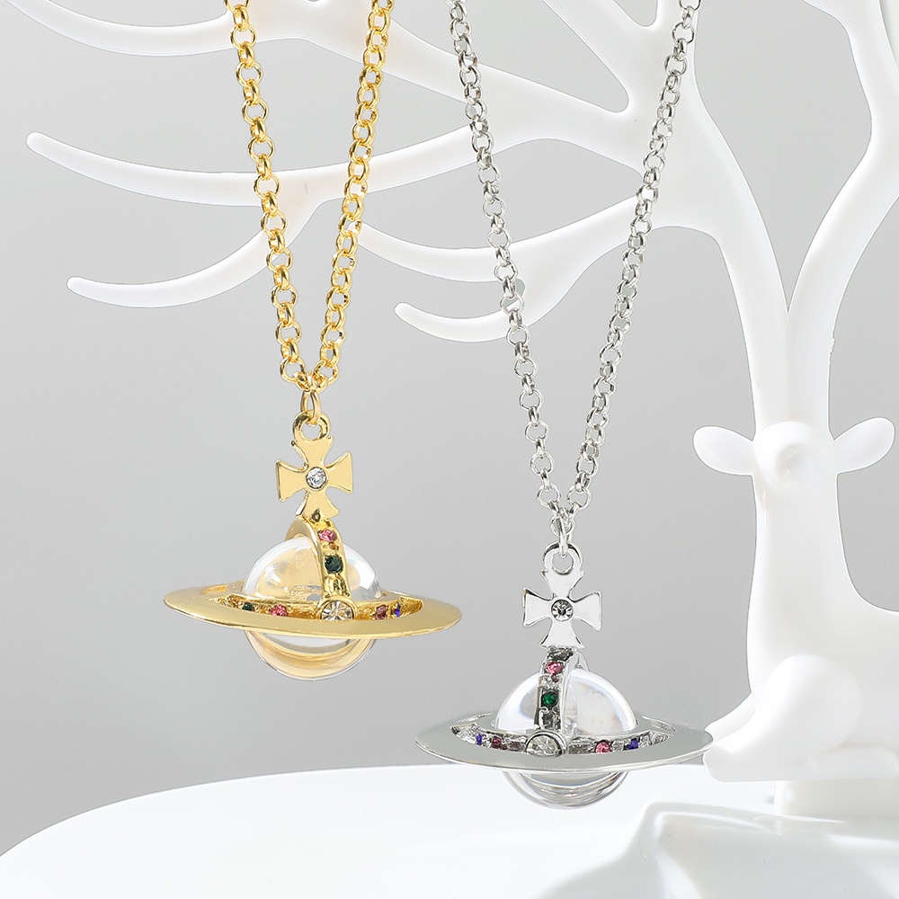 Vòng cổ Mặt Hình Hành Tinh Phong Cách Anime Westwood Vivienne Thời Trang Cá Tính