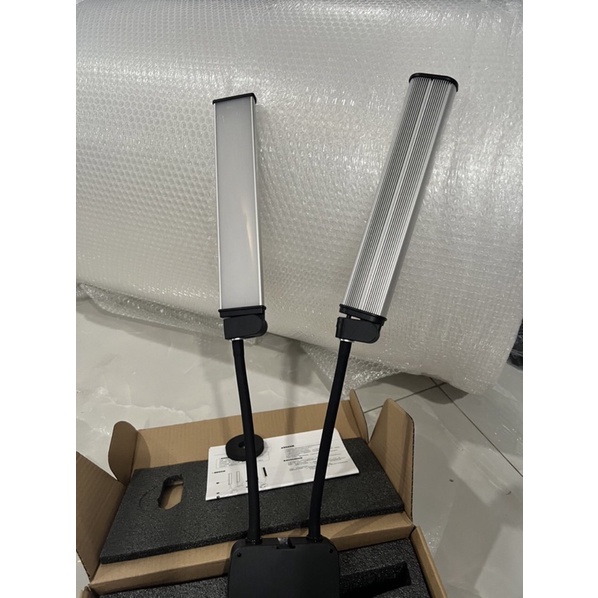 Bộ đèn livetream 2 râu chuyên nghiệp cho Spa, Phun xăm, Nối mi...(Model HD45X và HT18R)