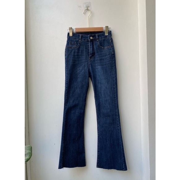 Quần Jeans Ống Loe Cạp Cao cắt Gấu Chất co dãn cực tôn dáng có gấu - Ảnh Thật Lu chụp