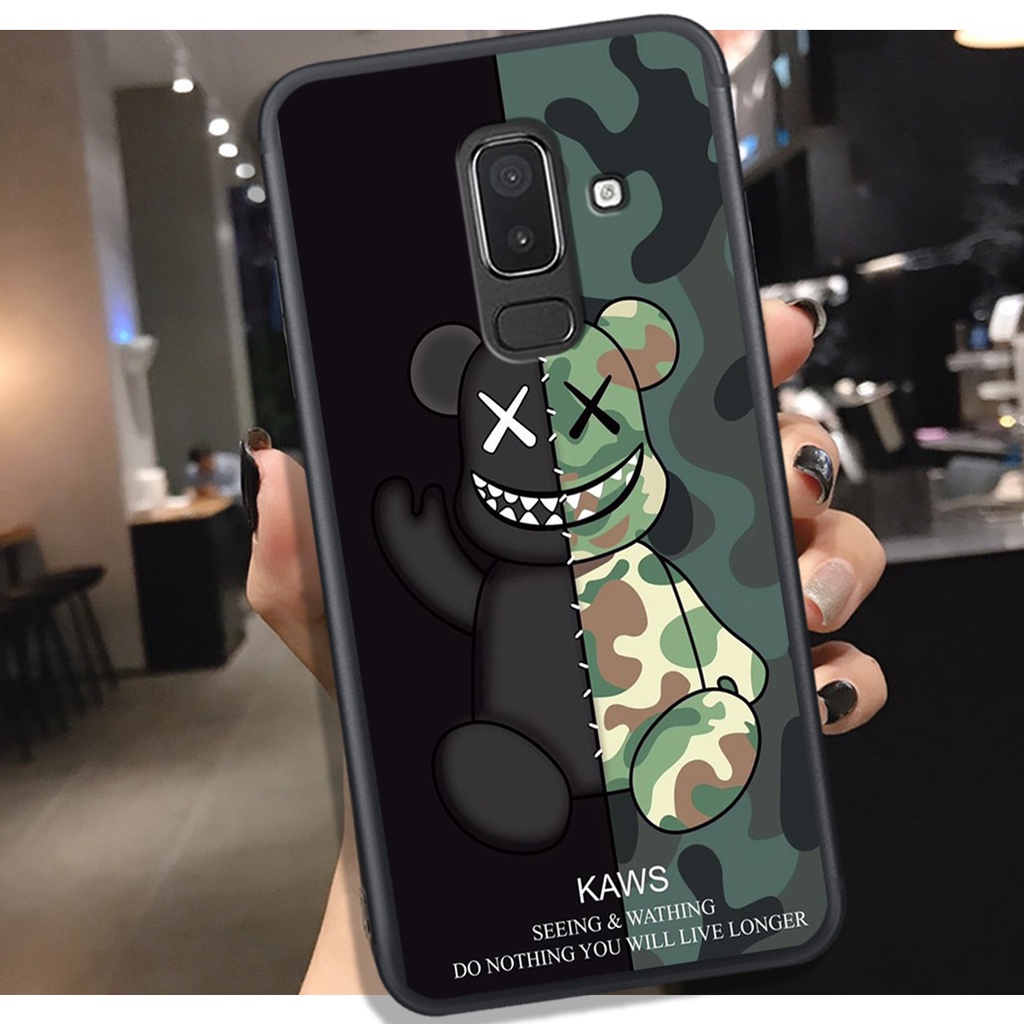 Ốp Lưng Samsung A6 Plus - Samsung A8 Plus - Samsung J6 Plus - Samsung J8 , In Hình BearBrick cực Đẹp.