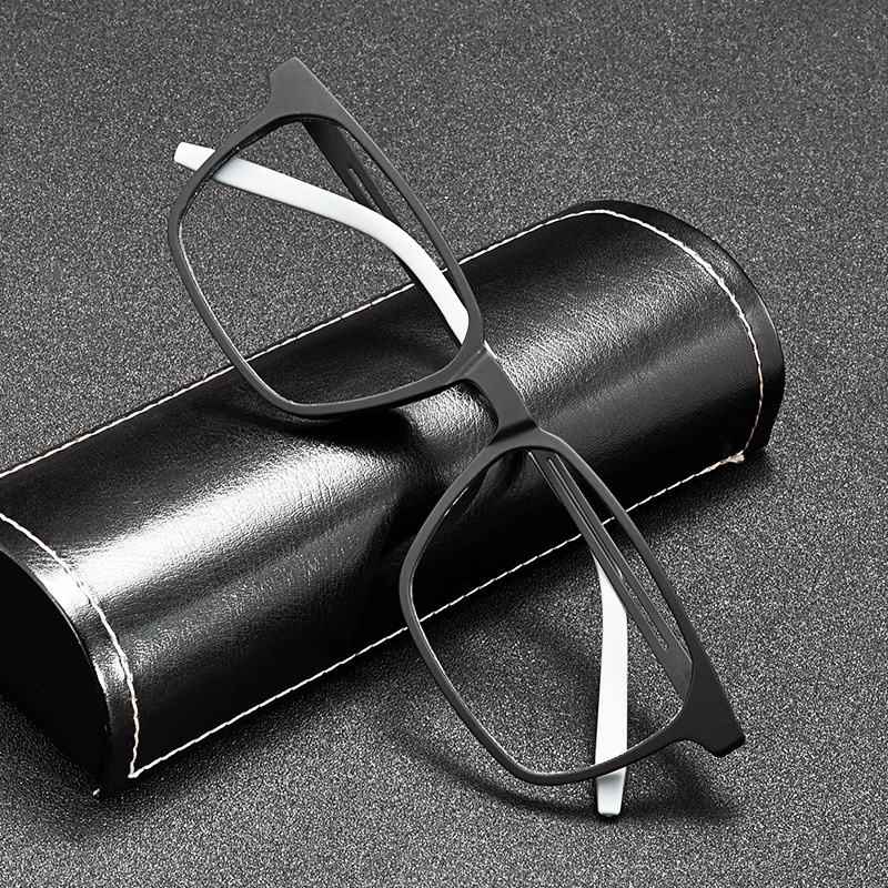 Kính Mát HEVIA Gọng Titan Tròng To Siêu Nhẹ Co Giãn Thoải Mái Thời Trang Cho Nam PT040