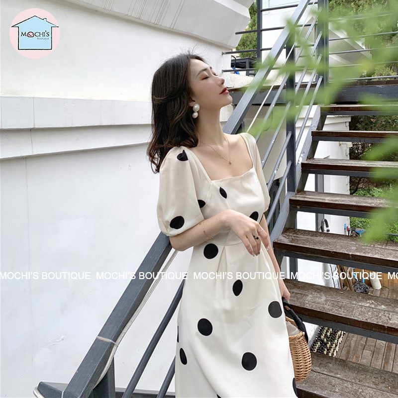 Đầm maxi cổ vuông tay phồng, mẫu maxi dáng dài qua gối họa tiết chấm bi to mới lạ, kiểu dáng đơn giản hiện đại- M064 | BigBuy360 - bigbuy360.vn