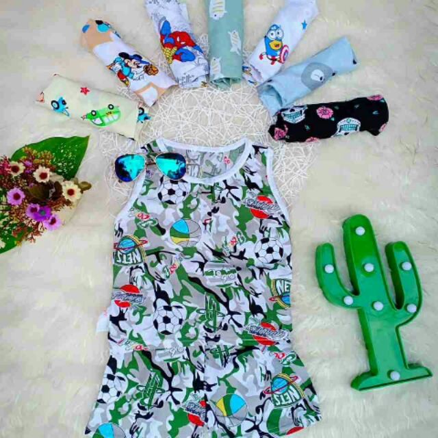 Sỉ  sét bộ  bé  trai
