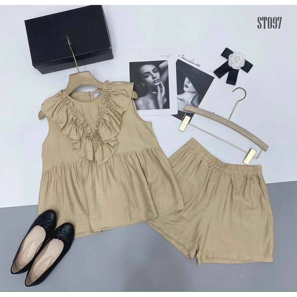 Set áo form xòe phối bèo và quần ngắn Rose Fashion