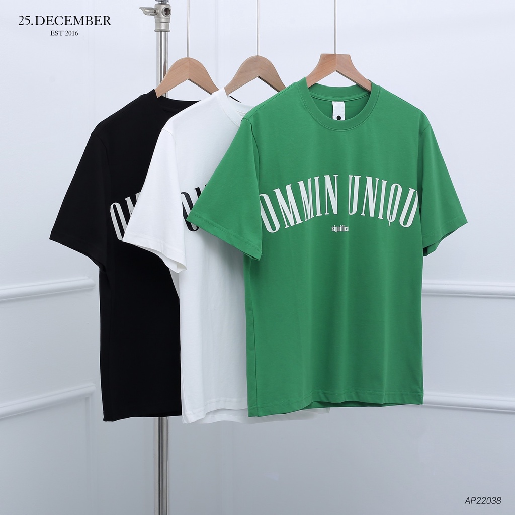 Áo phông họa tiết chữ Ommin, chất cotton - 25.December AP22038