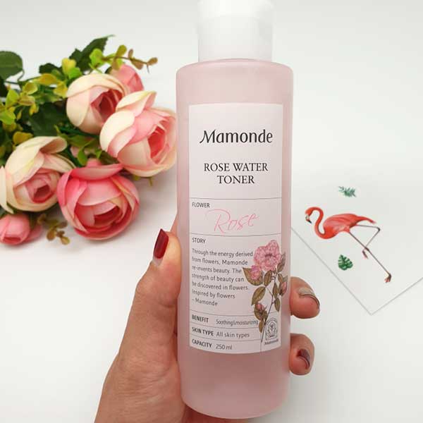Nước Hoa Hồng Làm Dịu Và Ngăn Ngừa Mụn Chiết Suất Từ Rau Má Mamonde Centella Trouble Toner 250ml