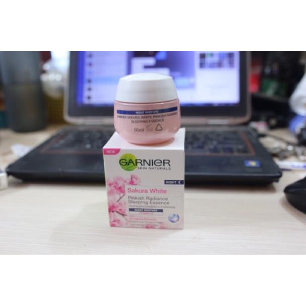 Kem dưỡng da chống nắng Garnier Thái Lan Sakura white ban ngày | Nguyên Hương Store