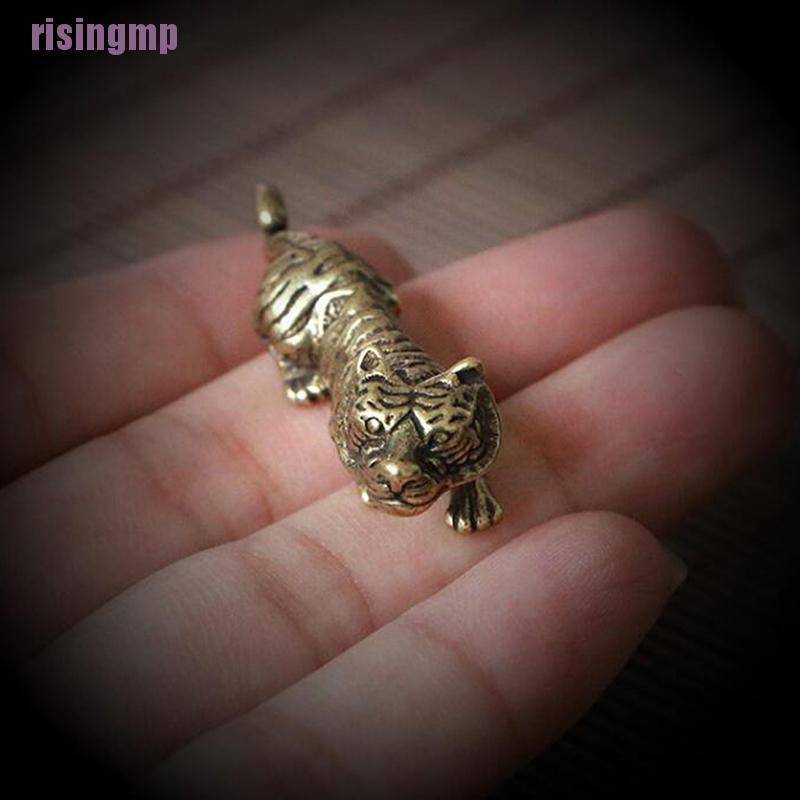 Tượng Trang Trí Hình Con Hổ Bằng Đồng Thau