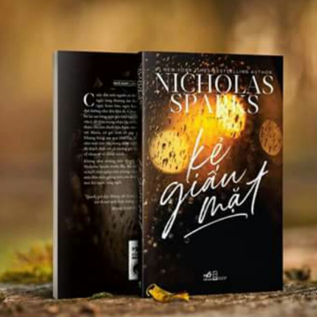 Sách - Kẻ giấu mặt - Nicholas Sparks