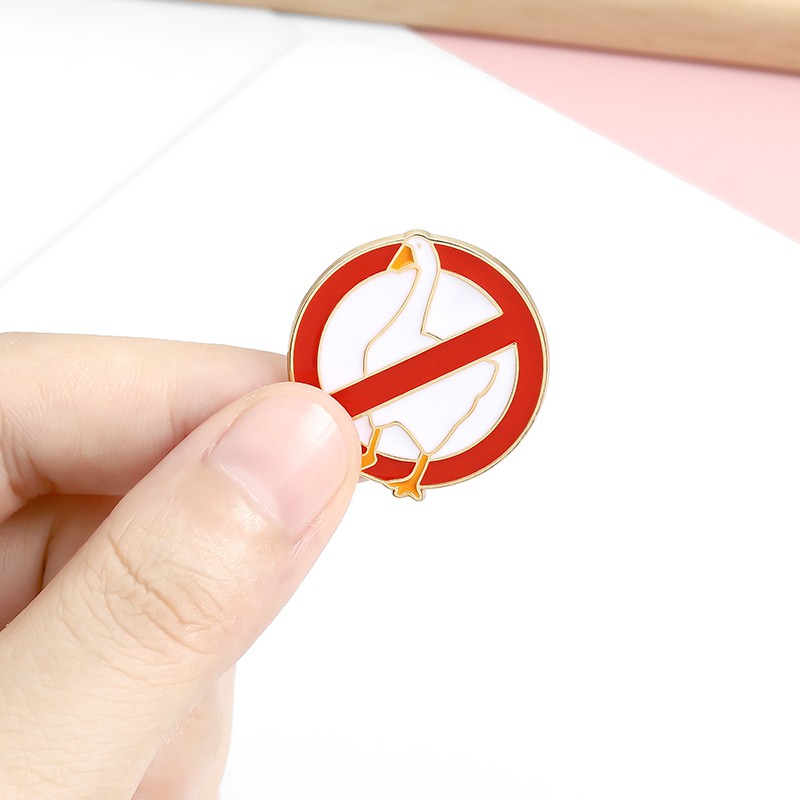 Ghim cài áo QIHE JEWELRY hình chú ngỗng giận dữ vui nhộn
