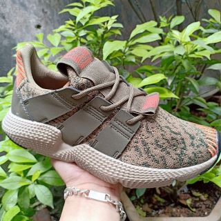 HÈ HOT NEW<<< [FULLBOX+FREESHIP] Giày thể thao Pro loại 1 RÊU NAM NỮ new . <