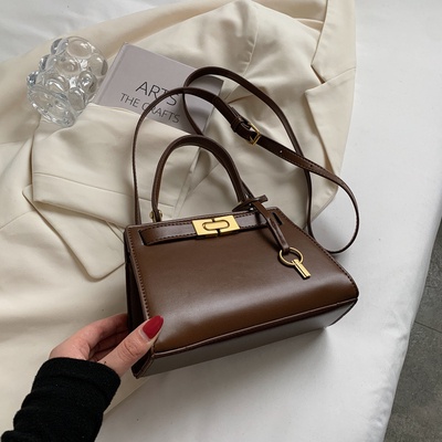 Túi xách BB41513. dáng nhỏ nhắn xinh yêu