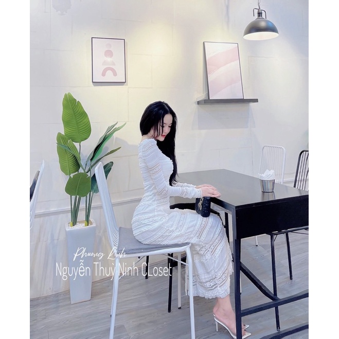 Váy ren cổ vuông dáng dài 2 màu