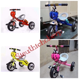 Xe đạp 3 bánh có bình nước + giỏ để đồ