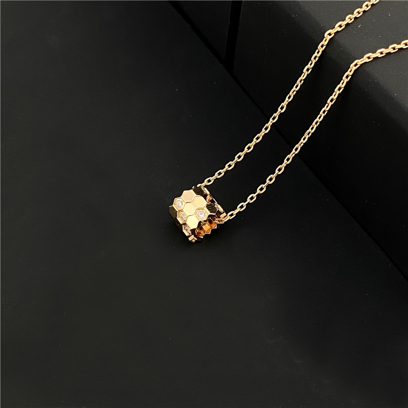 Dây Chuyền Mạ Vàng Hồng 18K Mặt Tổ Ong Lục Giác Đơn Giản