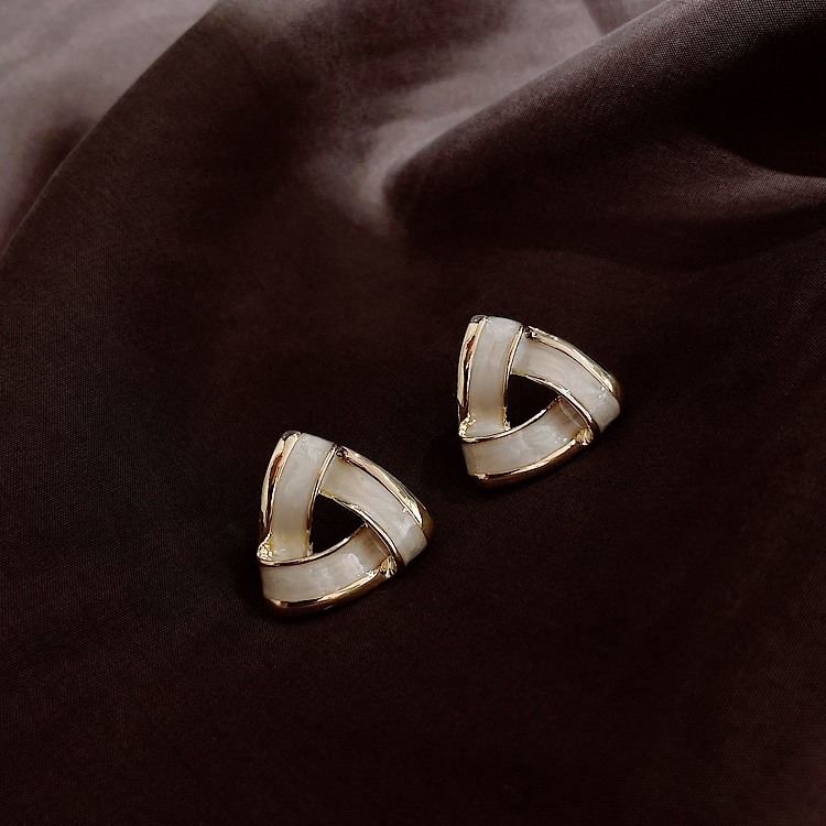 Bông tai hình tam giác mạ bạc 925 thiết kế theo phong cách đơn giản | BigBuy360 - bigbuy360.vn