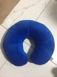 Gối cổ Đoremon xanh đậm