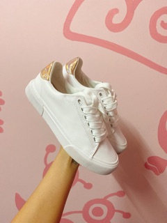 [THANH LÝ]  Giày Bershka new99%
