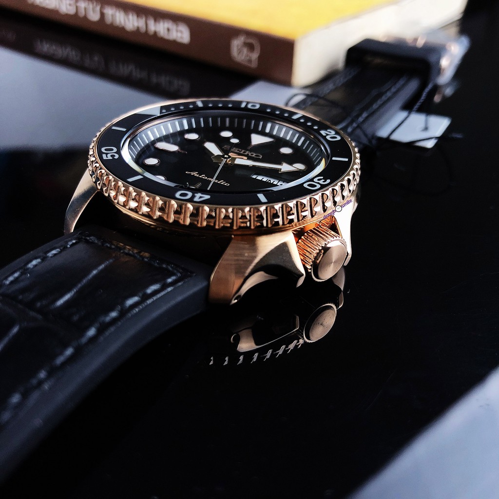 Đồng hồ nam Seiko 5 sport 2019 SRPD76K1 dây cao su