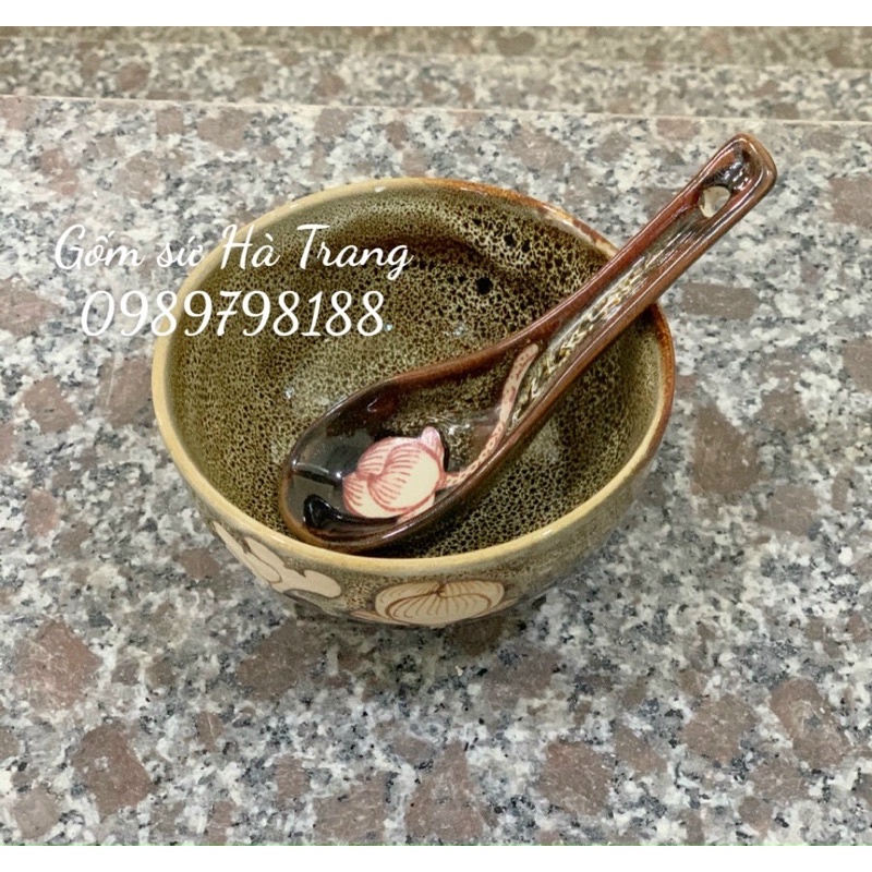 Set bát cơm và thìa cơm gốm sứ Bát Tràng cao cấp không chì men hoả biến gấm khắc sen chìm