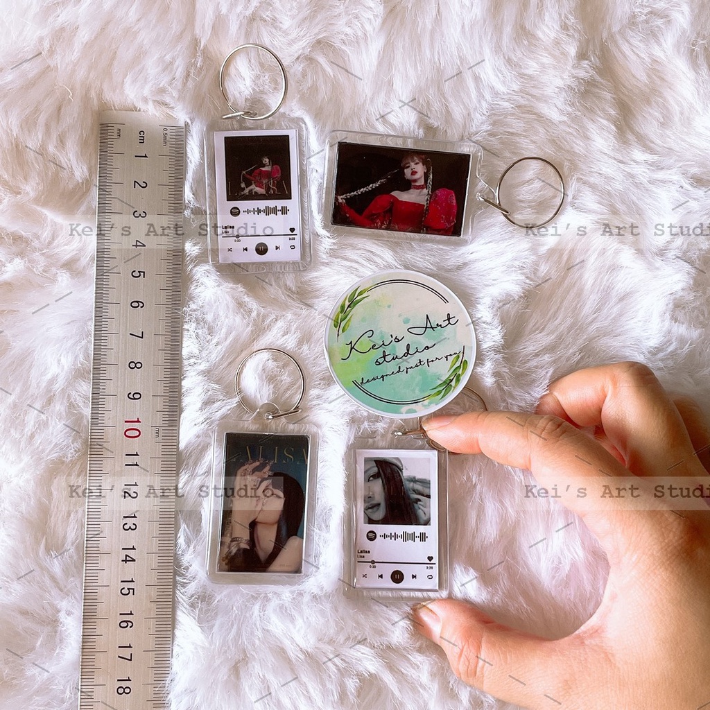 LALISA - Bộ quà tặng khung spotify, khung ảnh, photocard, sticker hologram, móc khóa, huy hiệu, popsocket, griptok lisa