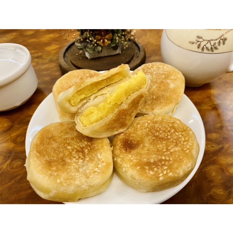 bánh hạt dẻ - giò tai heo - trứng gà - gà ta ủ muối - bò tươi ngon mỗi ngày Củ Chi