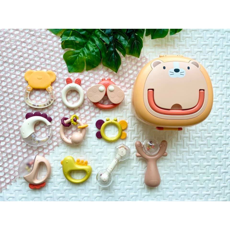 Hộp 10 xúc xắc chuột Pomo baby rattle