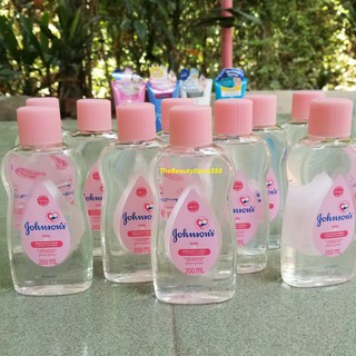 Dầu massage và dưỡng ẩm Johnsons Baby oil 200ml