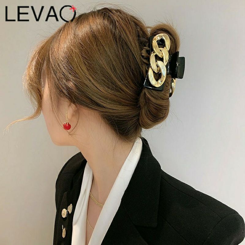 Kẹp tóc càng cua hình vuông hoa văn gắn đính xích vàng dễ thương phong cách thời trang