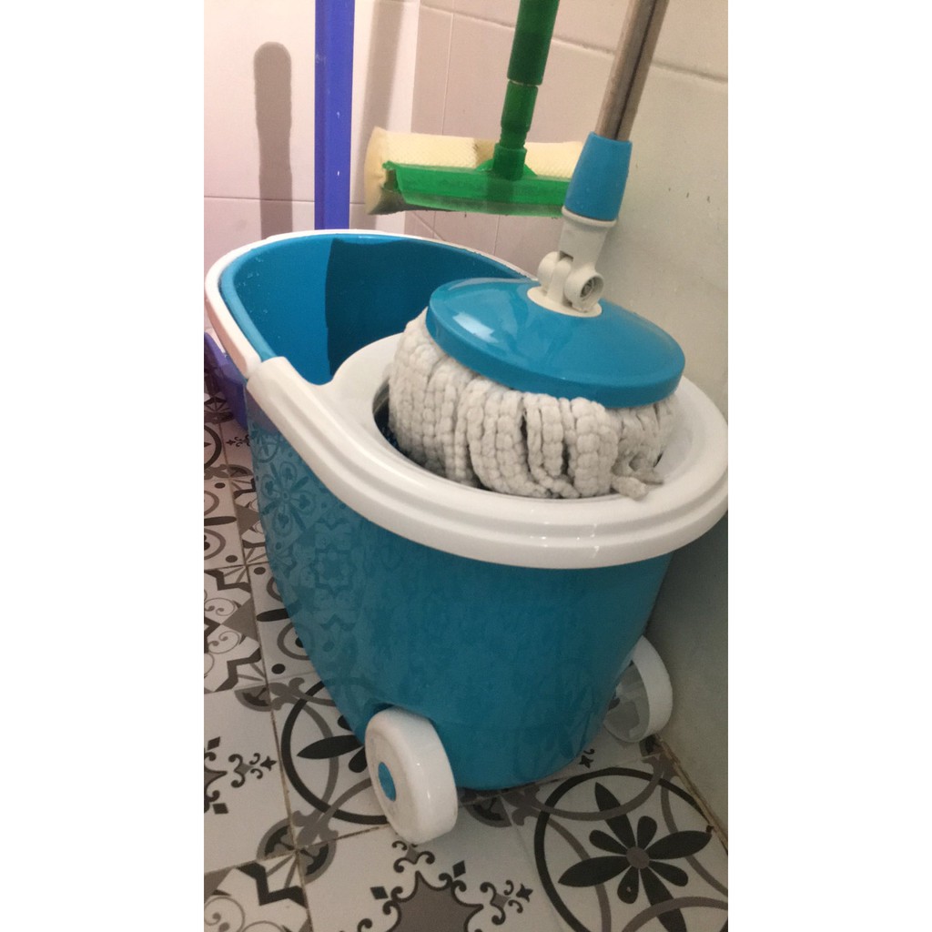 Bộ lau nhà Nhựa Duy Tân dung tích 11L có bánh xe - N0. 899