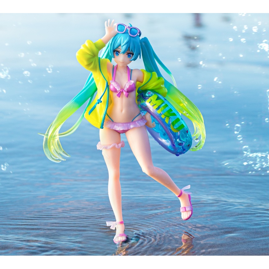 Mô hình Hatsune Miku Vocaloid 3rd Season Summer Version - TAITO