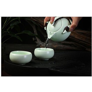 Bộ ấm chén pha trà du lịch