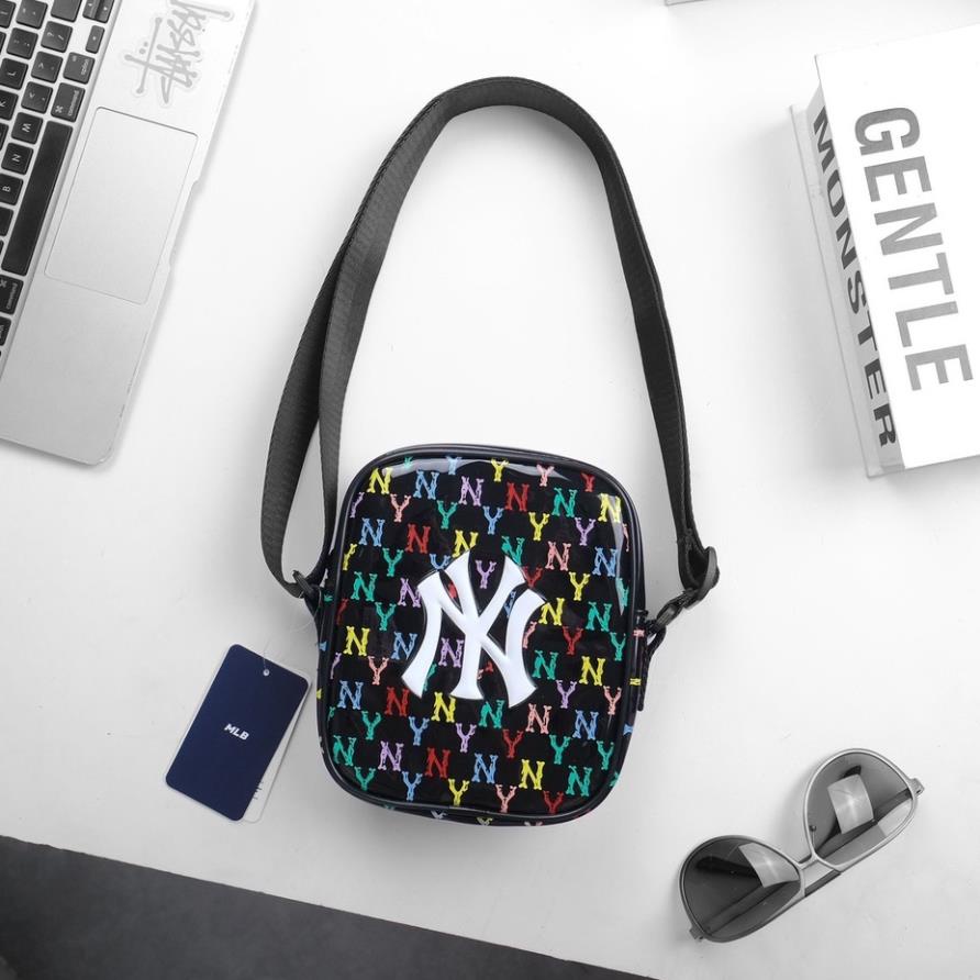 Túi đeo chéo MINI BAG MLB Hologram 2022 , chất liệu UPVC trong suốt cao cấp, sành điệu cá tính