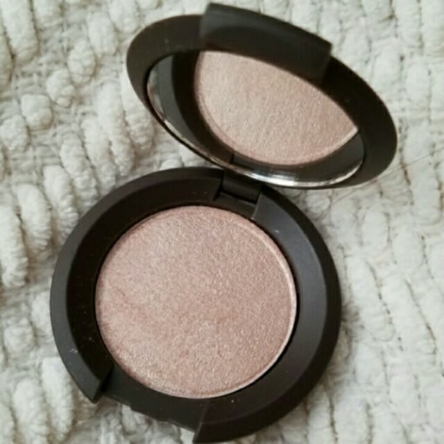 Highlight becca sizemini