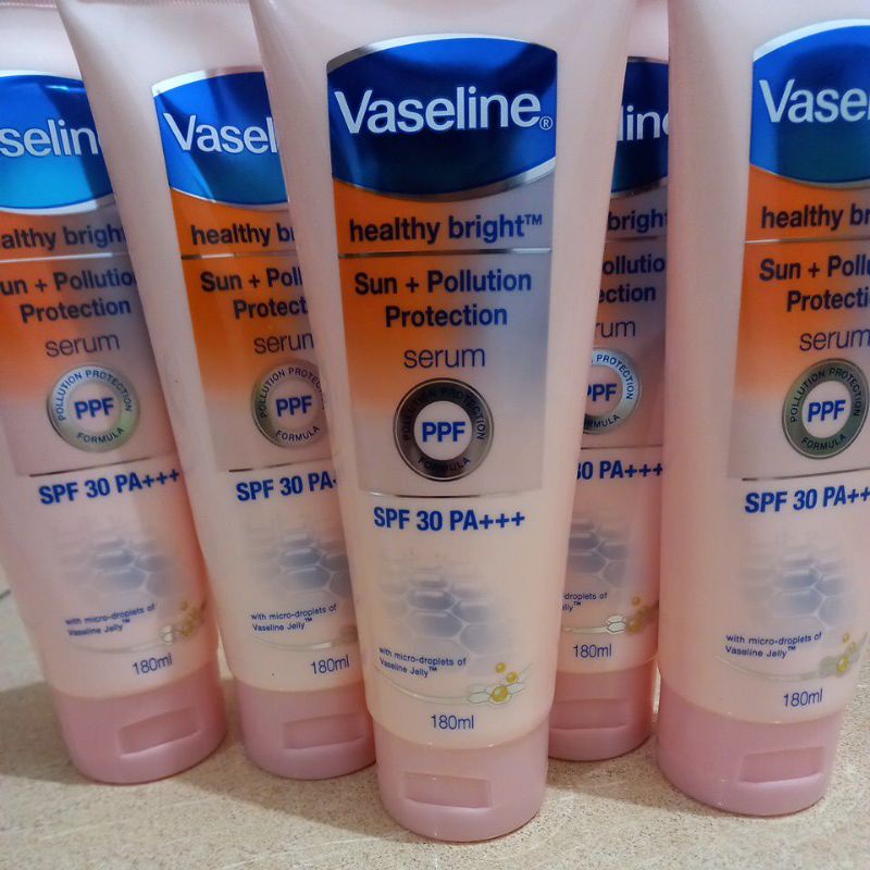 Tinh chất chống nắng Vaseline 180 ml Spf 30 PA++++ bảo vệ da hiệu quả