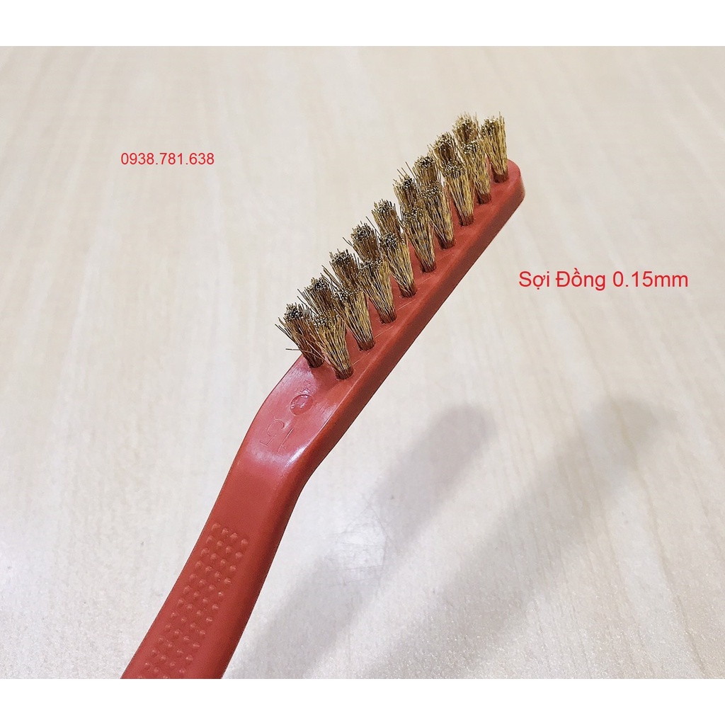 Bàn Chải Cán Nhựa Sợi Cước Đồng 29015